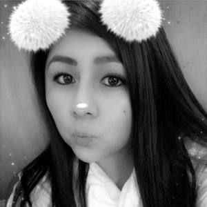 Meet your Posher, Francesca